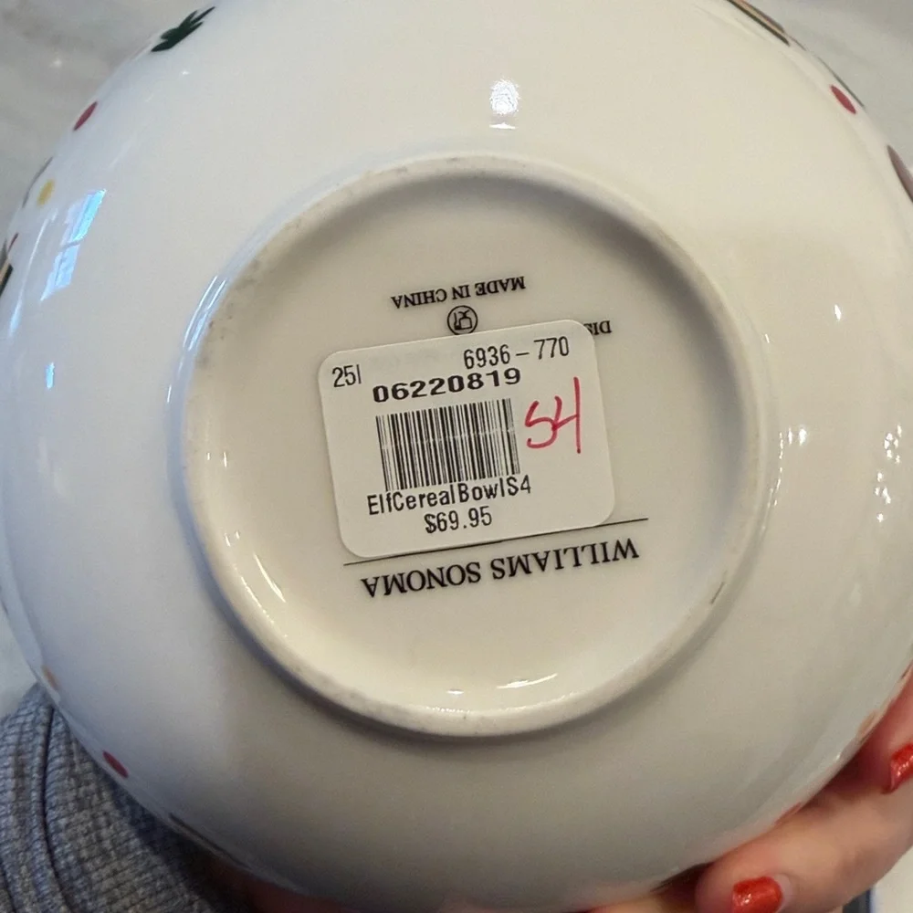 NEW without box Williams Sonoma Elf Cereal Bowls (4)